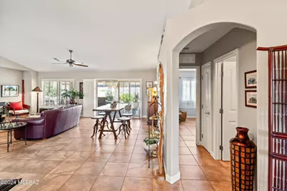 61776 E Oakwood Drive, Tucson, AZ 85739 - Photo 6