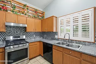 5834 S Wood Crest Dr, Tucson, AZ 85746 - Photo 4