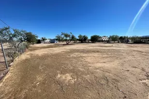 11901 W Vegas Dr, Tucson, AZ 85736 - Photo 16