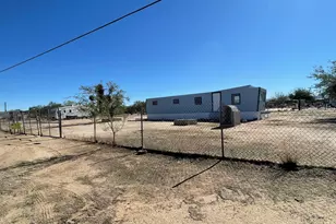 11901 W Vegas Dr, Tucson, AZ 85736 - Photo 4