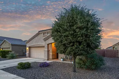 12402 W Reyher Farms Loop, Marana, AZ 85653 - Photo 4