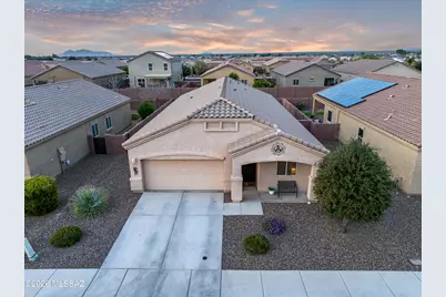 12402 W Reyher Farms Loop, Marana, AZ 85653 - Photo 2