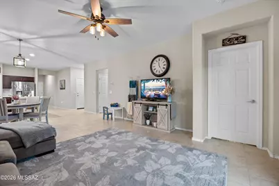 12402 W Reyher Farms Loop, Marana, AZ 85653 - Photo 14