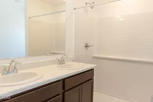 2711 S Oakenshield Way, Tucson, AZ 85730 - Photo 24