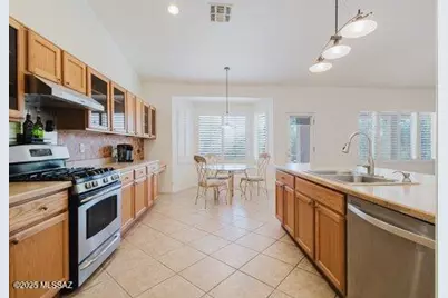 7328 W Chesapeake Drive, Tucson, AZ 85743 - Photo 20