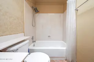 152 N Fenceline Dr, Tucson, AZ 85748 - Photo 30