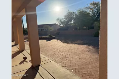 1434 W Hidden Crest Court, Green Valley, AZ 85622 - Photo 4