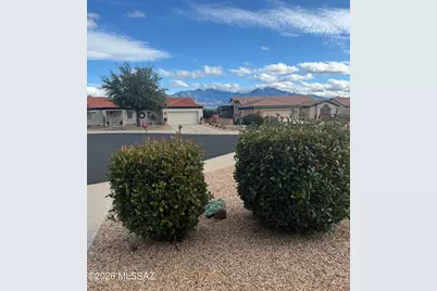 1434 W Hidden Crest Court, Green Valley, AZ 85622 - Photo 2