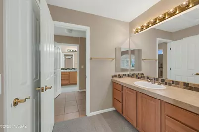 36997 S Golf Course Drive, Saddlebrooke, AZ 85739 - Photo 38