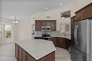 1993 E Desert Lark Pass, Green Valley, AZ 85614 - Photo 14