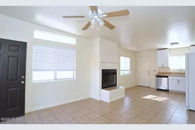 2721 N Dodge Boulevard, Tucson, AZ 85716 - Photo 2
