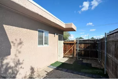 2721 N Dodge Boulevard, Tucson, AZ 85716 - Photo 20