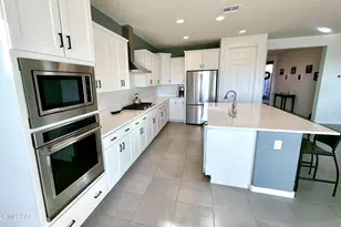 8156 S Expedition Dr, Tucson, AZ 85747 - Photo 14