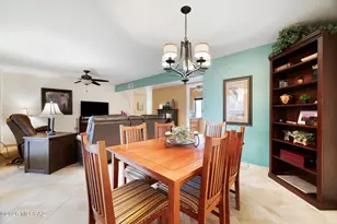 921 N Camino De Luz, Green Valley, AZ 85614 - Photo 8