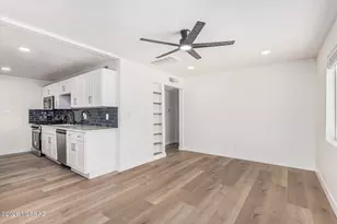 2738 N La Verne Ave, Tucson, AZ 85712 - Photo 6