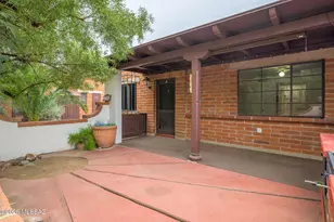 479 S Paseo Madera, Green Valley, AZ 85614 - Photo 2