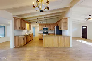 1439 E Linden St, Tucson, AZ 85719 - Photo 8