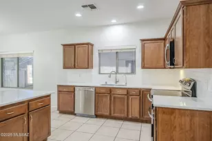 7653 W Quachila Ct, Tucson, AZ 85743 - Photo 14