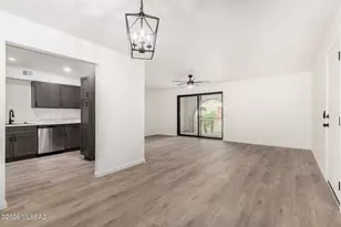 6342 N Barcelona Ln, Tucson, AZ 85704 - Photo 8