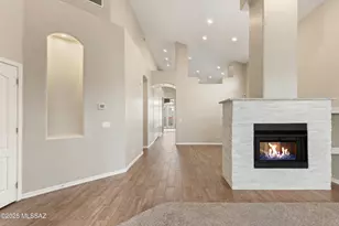 5893 N Misty Ridge Dr, Tucson, AZ 85718 - Photo 8