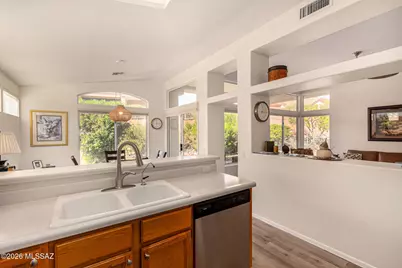 2265 E Celosia Way, Oro Valley, AZ 85755 - Photo 12