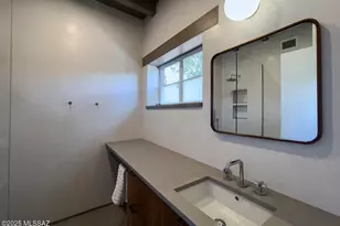 328 S Country Club Rd, Tucson, AZ 85716 - Photo 16