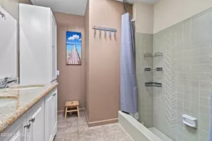 8537 E Pine Valley Dr, Tucson, AZ 85710 - Photo 20