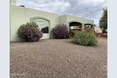 1900 S San Ray Drive, Green Valley, AZ 85614 - Photo 1