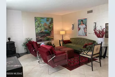 1900 S San Ray Drive, Green Valley, AZ 85614 - Photo 2