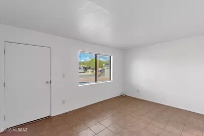 5632 E Mabel Street, Tucson, AZ 85712 - Photo 2
