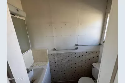 2249 E Silver Street, Tucson, AZ 85719 - Photo 16