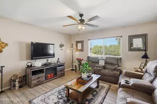 42 E La Grosella, Green Valley, AZ 85614 - Photo 4