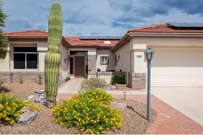 14106 N Buckingham Drive, Oro Valley, AZ 85755 - Photo 2