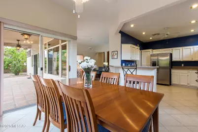 14106 N Buckingham Drive, Oro Valley, AZ 85755 - Photo 16