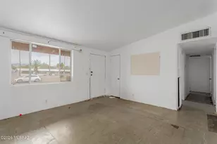 4410 E Calle Aurora, Tucson, AZ 85711 - Photo 4