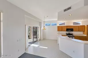 2065 E Bighorn Mountain Dr, Oro Valley, AZ 85755 - Photo 18