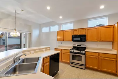 2065 E Bighorn Mountain Drive, Oro Valley, AZ 85755 - Photo 20