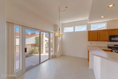 2065 E Bighorn Mountain Drive, Oro Valley, AZ 85755 - Photo 18