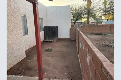 2327 N Dodge Boulevard, Tucson, AZ 85716 - Photo 4
