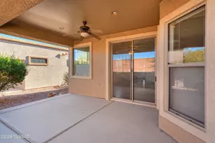 686 W Shadow Wood St, Green Valley, AZ 85614 - Photo 24