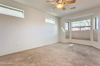 686 W Shadow Wood Street, Green Valley, AZ 85614 - Photo 12