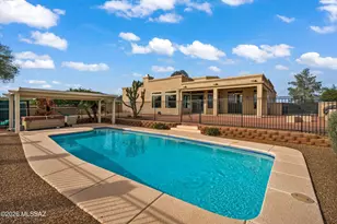 6977 W Wade Pl, Tucson, AZ 85743 - Photo 32