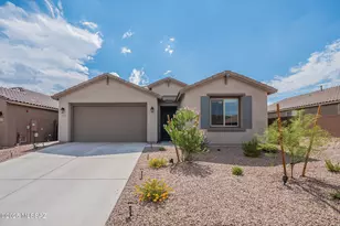 13293 N Sanidine Dr, Oro Valley, AZ 85755 - Photo 2