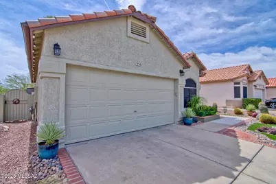 7956 N Panamint Drive, Tucson, AZ 85743 - Photo 4