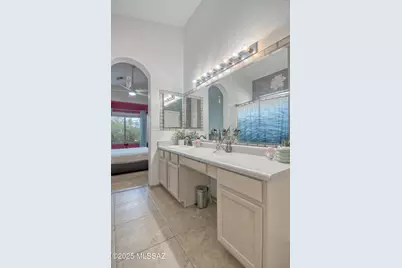 7956 N Panamint Drive, Tucson, AZ 85743 - Photo 24