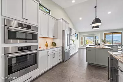 65221 E Diamond Ridge Court, Tucson, AZ 85739 - Photo 8