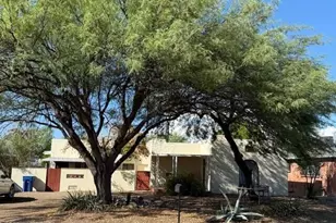 1419 E Linden St, Tucson, AZ 85719 - Photo 2