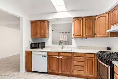 6322 E Colgate Drive, Tucson, AZ 85710 - Photo 8