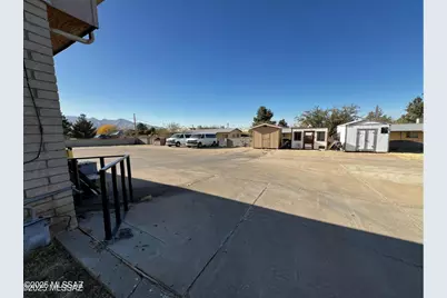 345 W Taylor Drive, Sierra Vista, AZ 85635 - Photo 2