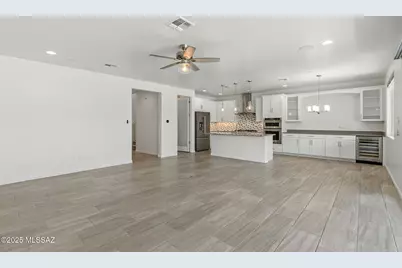 10198 E Boulder Hop Trail, Tucson, AZ 85747 - Photo 10